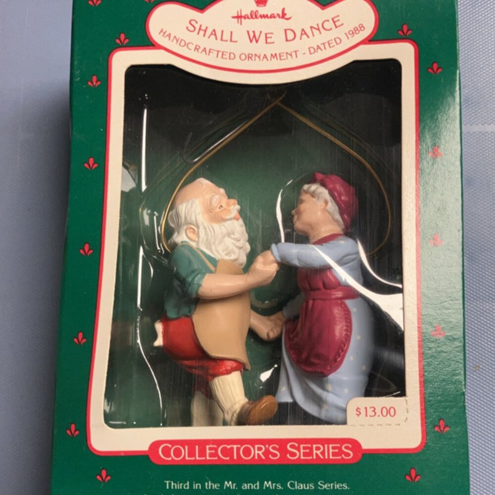 "Shall we dance" Mr & Mrs Claus Hallmark Christmas Holiday Ornament 1988